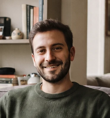 Alex (405), cartomante Cartomanzia.com: consulti telefonici di tarocchi e cartomanzia
